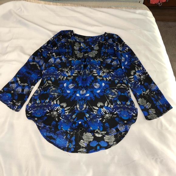 Express Black Floral Tunic Top - Picture 11 of 16